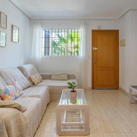 Novamar 3 Playa Carabassi Holiday home *